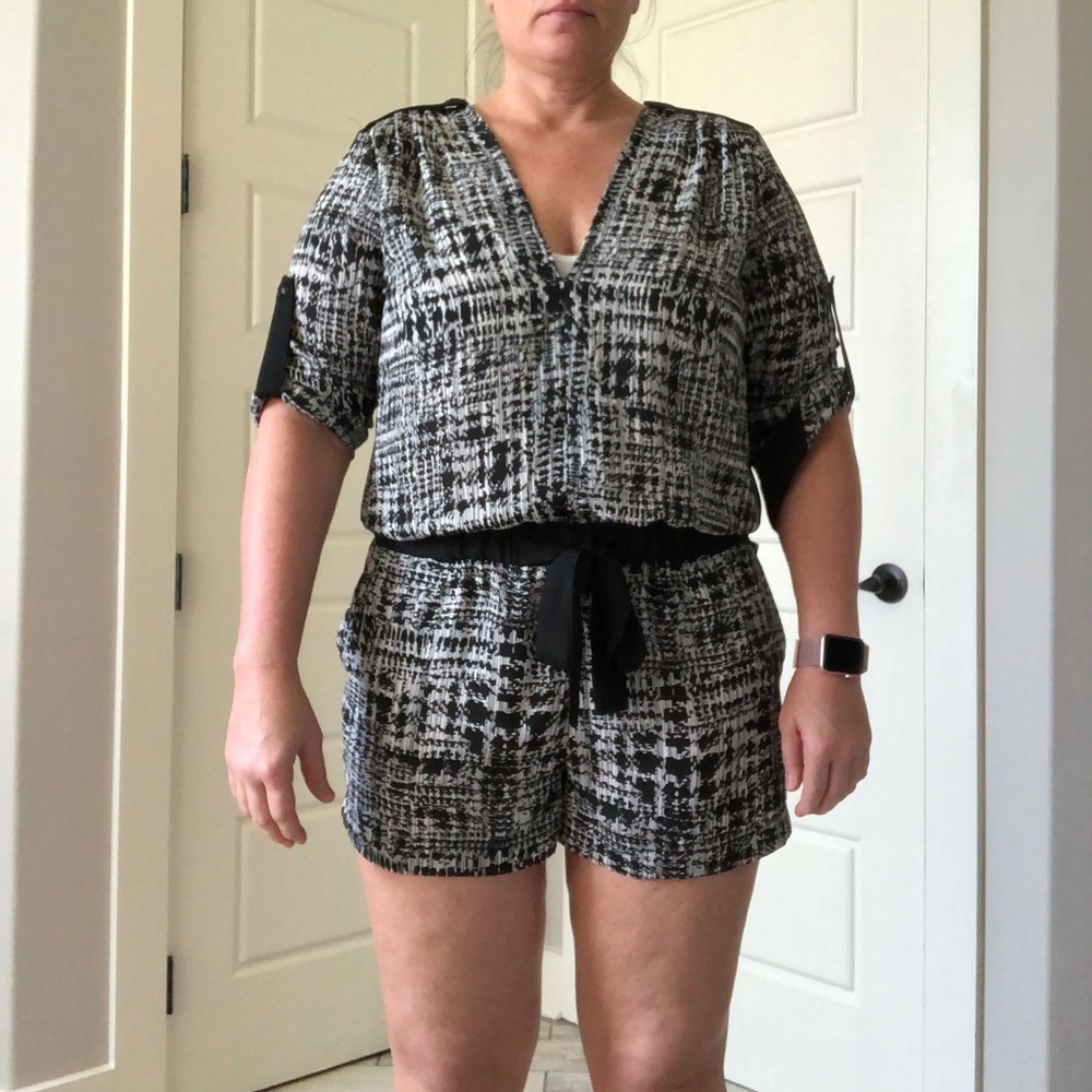 BCBG romper size Large